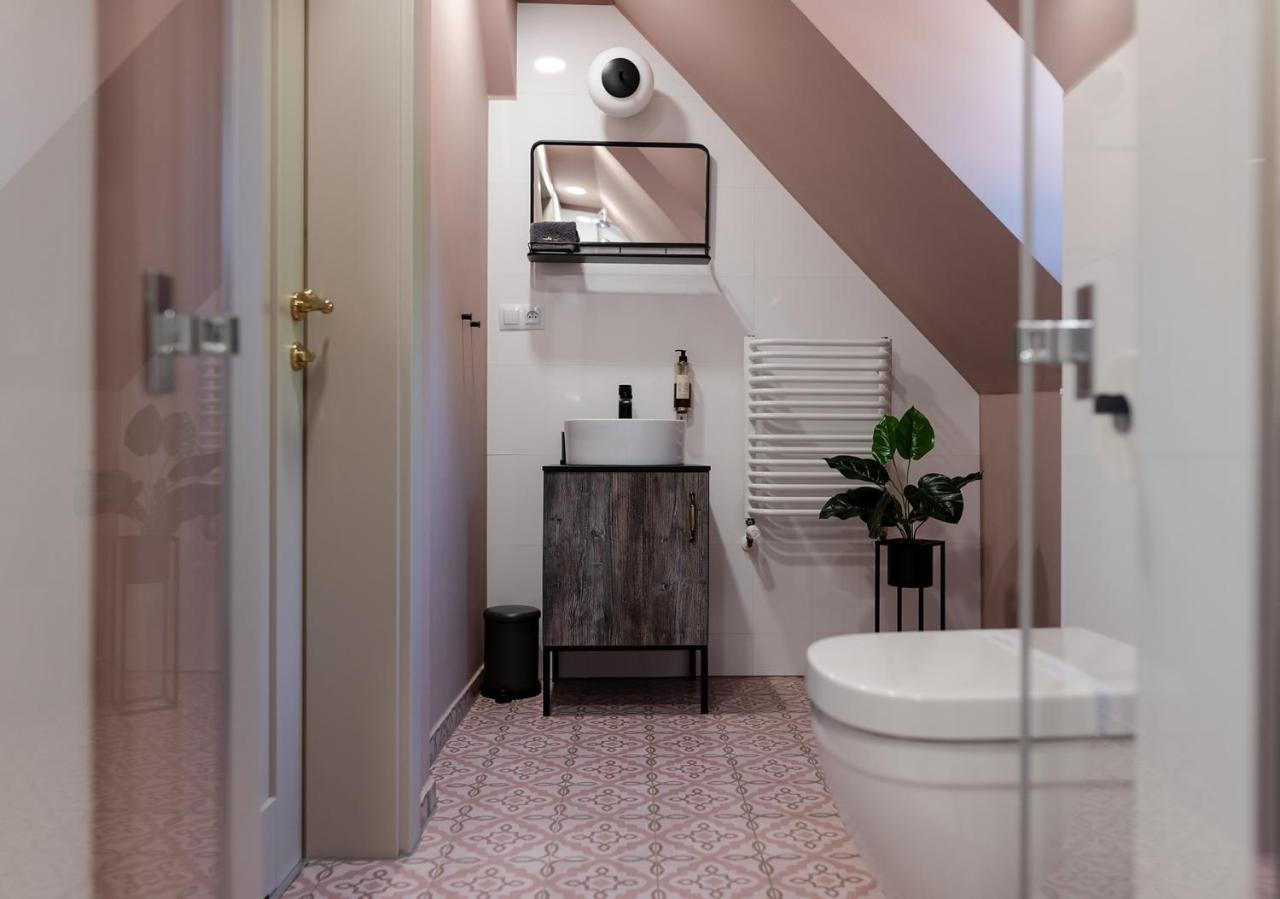W12 Home Station - Apartement Greenpink Zielona Gora  Exterior photo