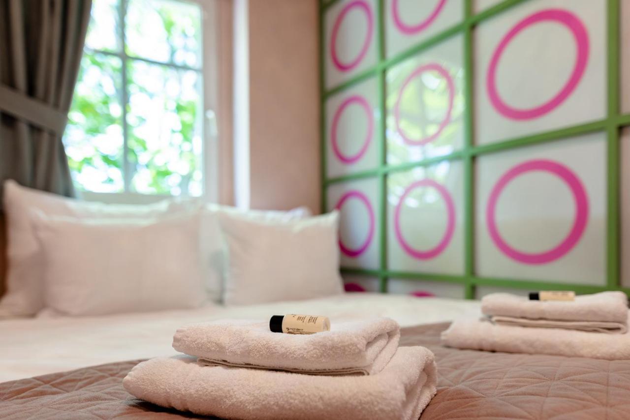 W12 Home Station - Apartement Greenpink Zielona Gora  Exterior photo